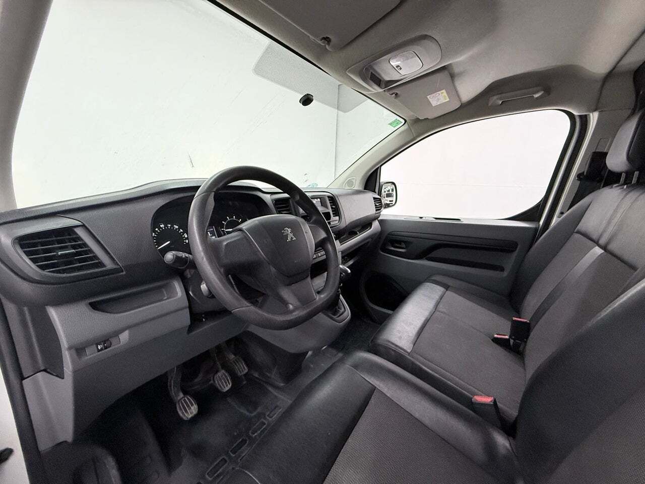 Peugeot Expert Furgon Pro 1.5 BlueHDi 100 SS Standard  - Foto 11