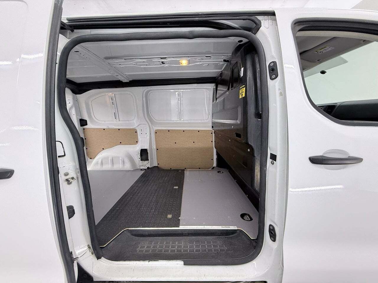 Peugeot Expert Furgon Pro 1.5 BlueHDi 100 SS Standard  - Foto 31