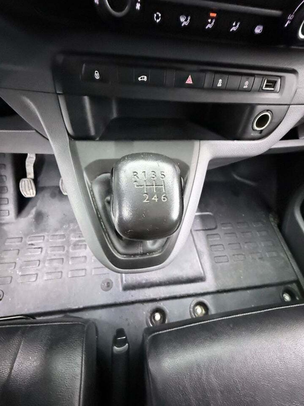 Peugeot Expert Furgon Pro 1.5 BlueHDi 100 SS Standard  - Foto 18