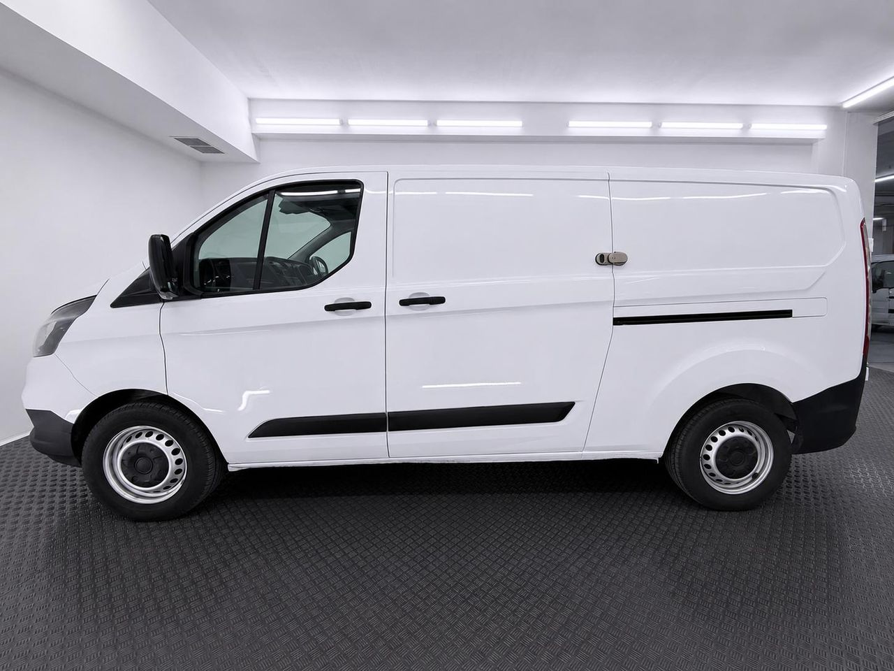 Ford Transit Custom Van 2.0 TDCI 77kW 280 L1 Ambiente  - Foto 9