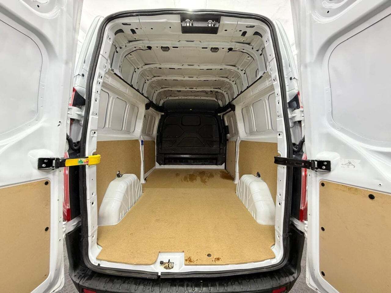 Ford Transit Custom Van 2.0 TDCI 96kW 340 L2 Ambiente  - Foto 23