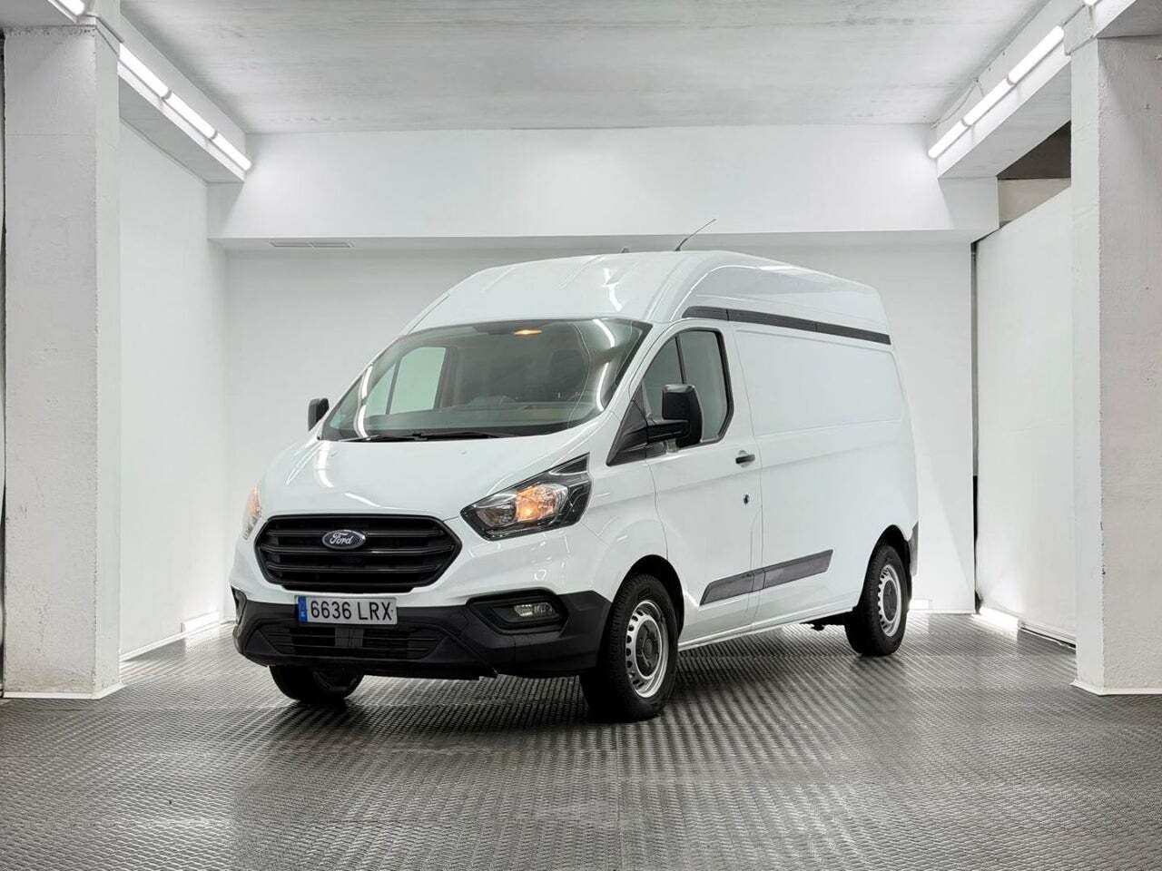Ford Transit Custom Van 2.0 TDCI 96kW 340 L2 Ambiente  - Foto 6