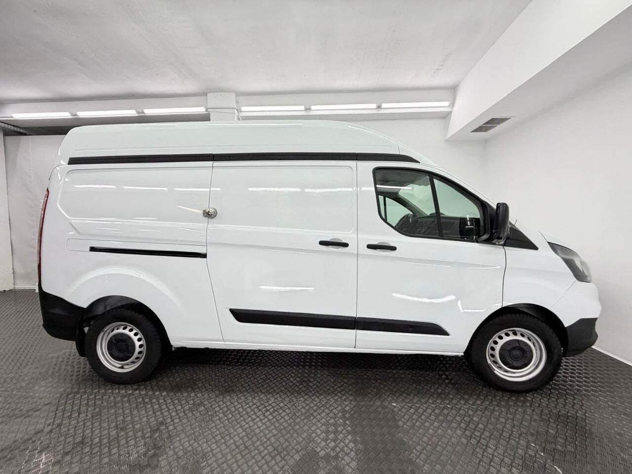 Ford Transit Custom Van 2.0 TDCI 96kW 340 L2 Ambiente  - Foto 8