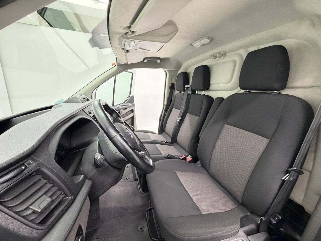 Ford Transit Custom Van 2.0 TDCI 96kW 340 L2 Ambiente  - Foto 13