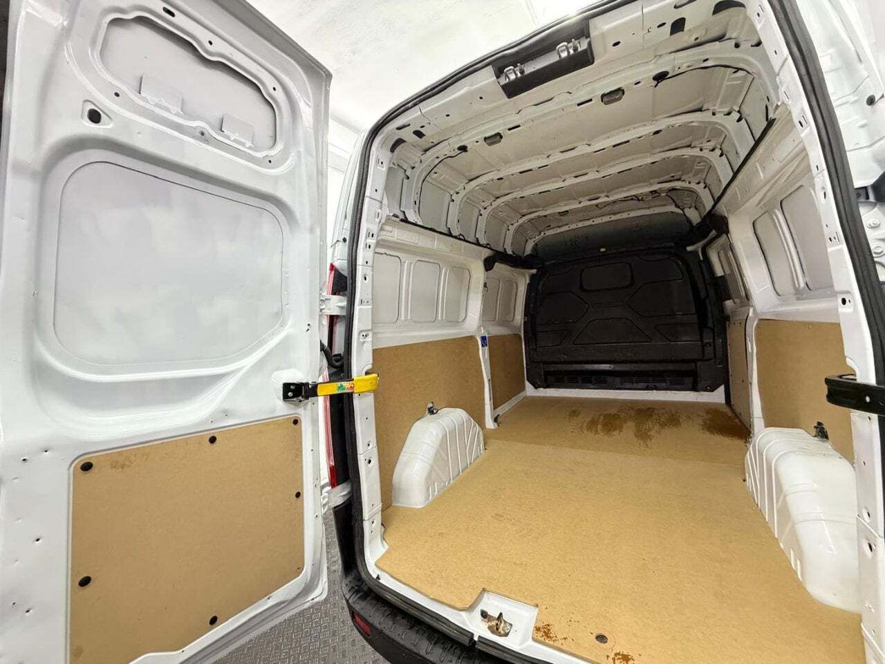 Ford Transit Custom Van 2.0 TDCI 96kW 340 L2 Ambiente  - Foto 21