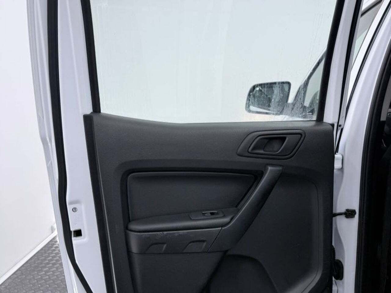 Ford Ranger 2.0 Ecobl 125kW 4x4 Dob Cab. Limited SS  - Foto 36