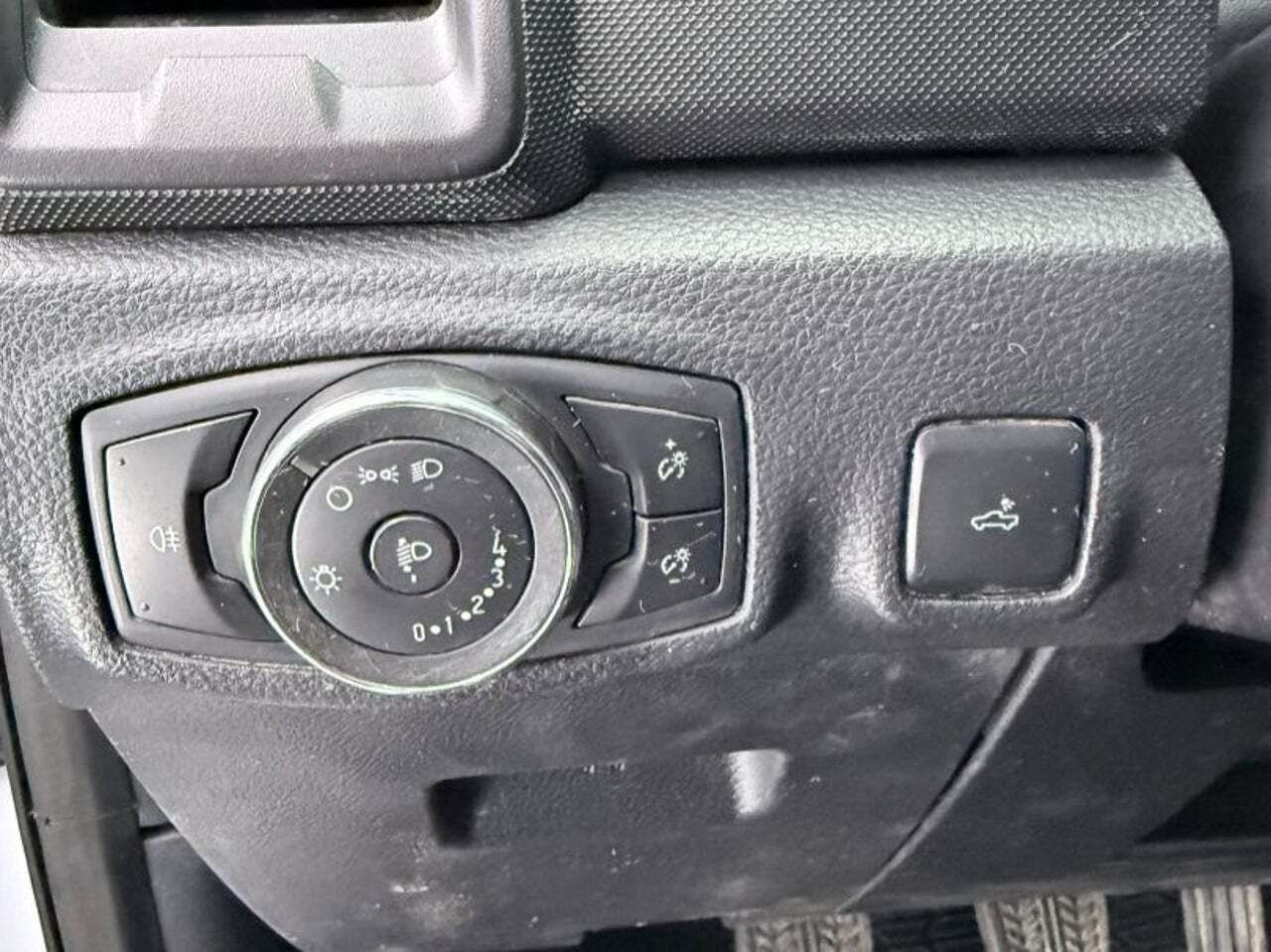 Ford Ranger 2.0 Ecobl 125kW 4x4 Dob Cab. Limited SS  - Foto 23