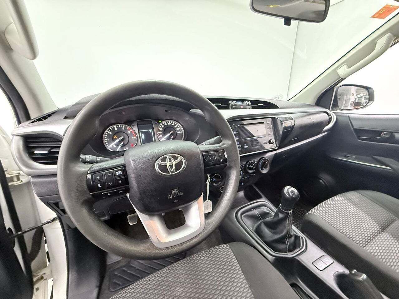 Toyota Hilux 2.4 D4D Cabina Doble GX  - Foto 27
