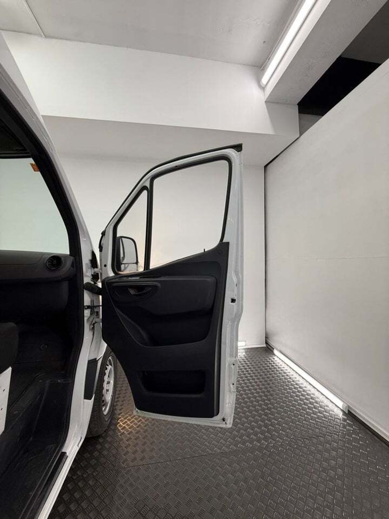 Mercedes Sprinter 211 CDI CORTO 3.0T TD  - Foto 31