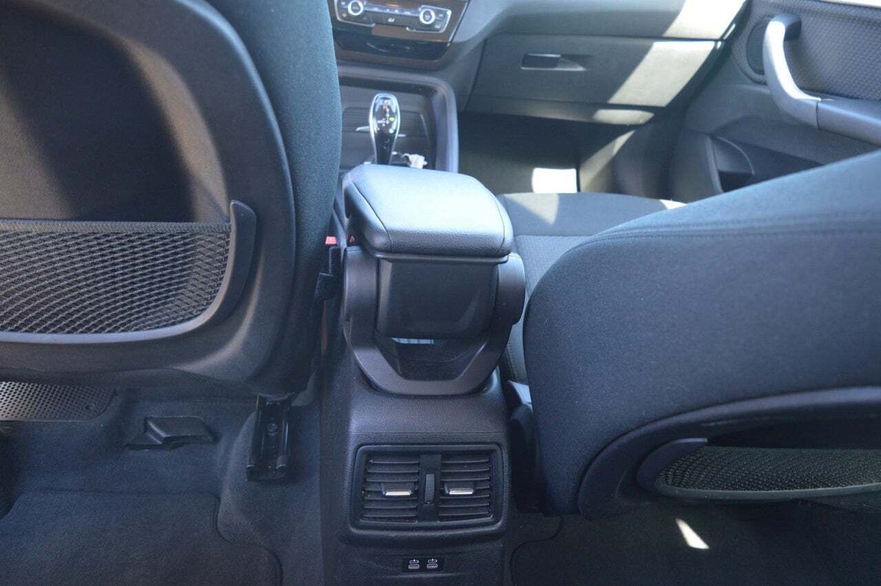 BMW X1 sDrive18dA Business  - Foto 35