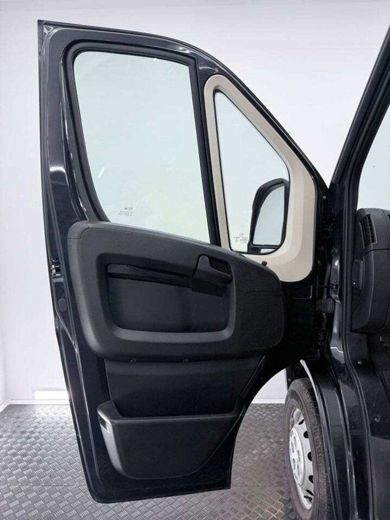 Citroën Jumper 3.5 L3H2 BHDI 103kW 140CV Auto.  - Foto 25