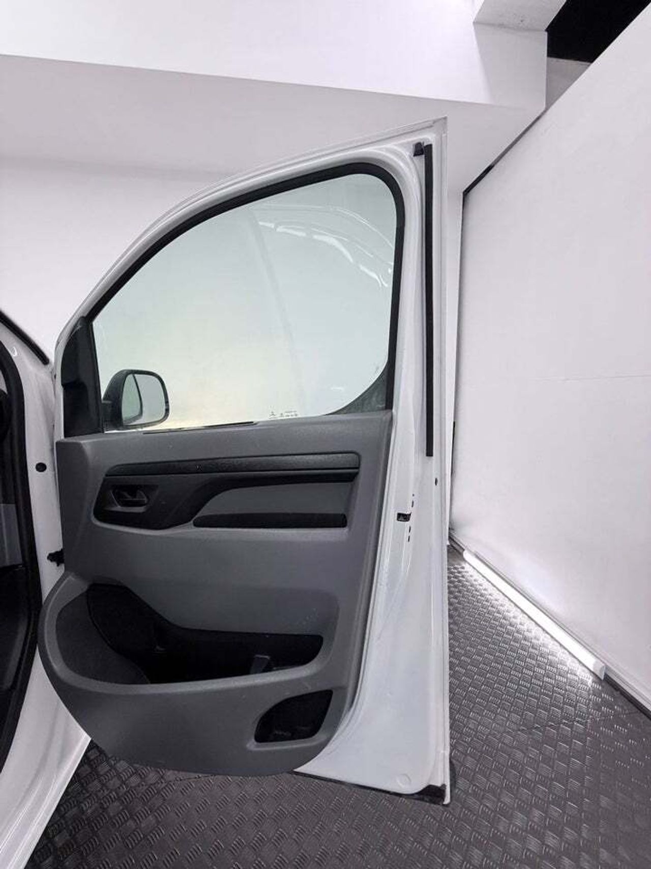 Opel Vivaro 1.5 Diesel 74kW 100CV M Std Express  - Foto 34