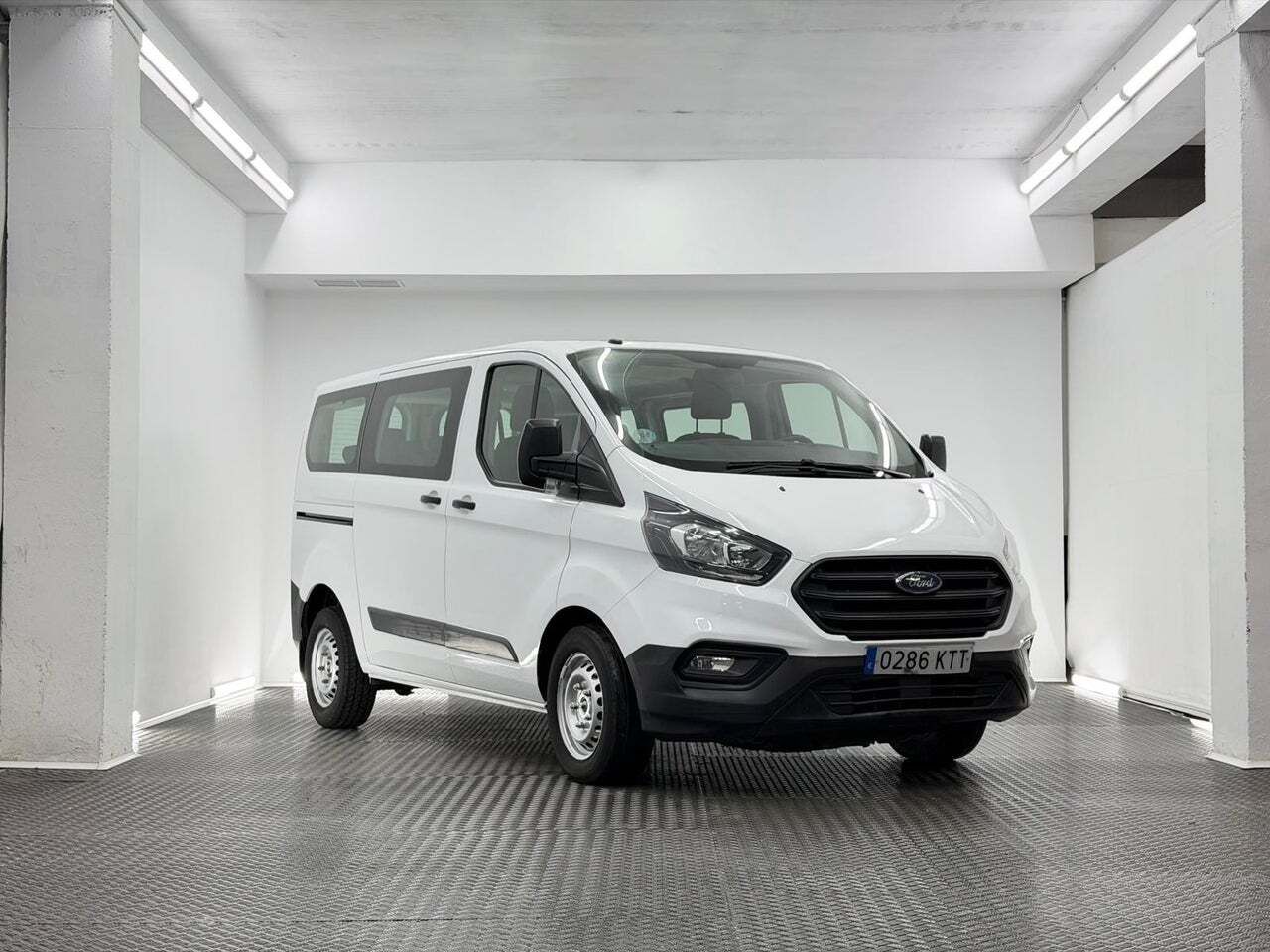 Ford Transit Custom Kombi 2.0 TDCI 77kW 320 L1 Ambiente  - Foto 3