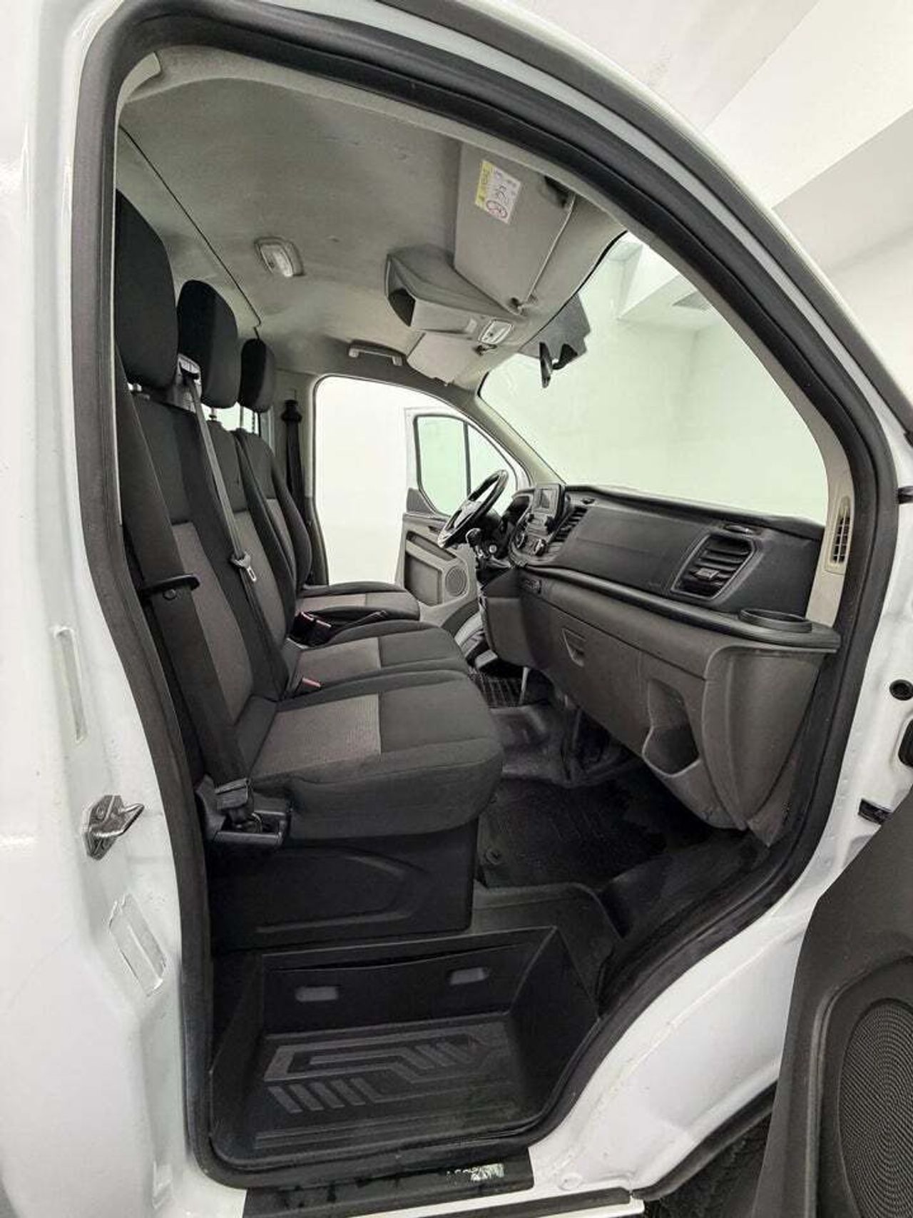 Ford Transit Custom Kombi 2.0 TDCI 77kW 320 L1 Ambiente  - Foto 16
