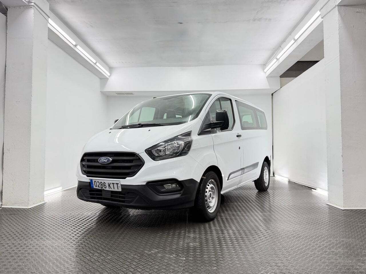 Ford Transit Custom Kombi 2.0 TDCI 77kW 320 L1 Ambiente  - Foto 6