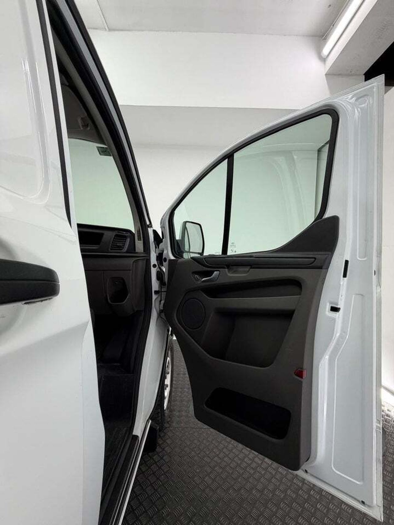 Ford Transit Custom Van 2.0 TDCI 96kW 340 L2 Trend  - Foto 28