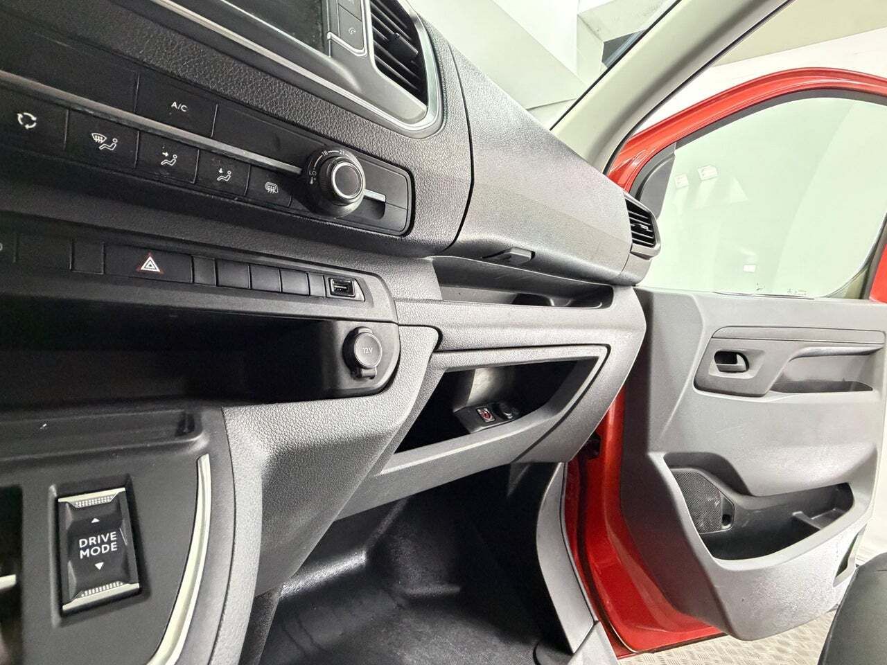 Citroën ë-Jumpy eJumpy FurgonTalla M 50 KWh  - Foto 22