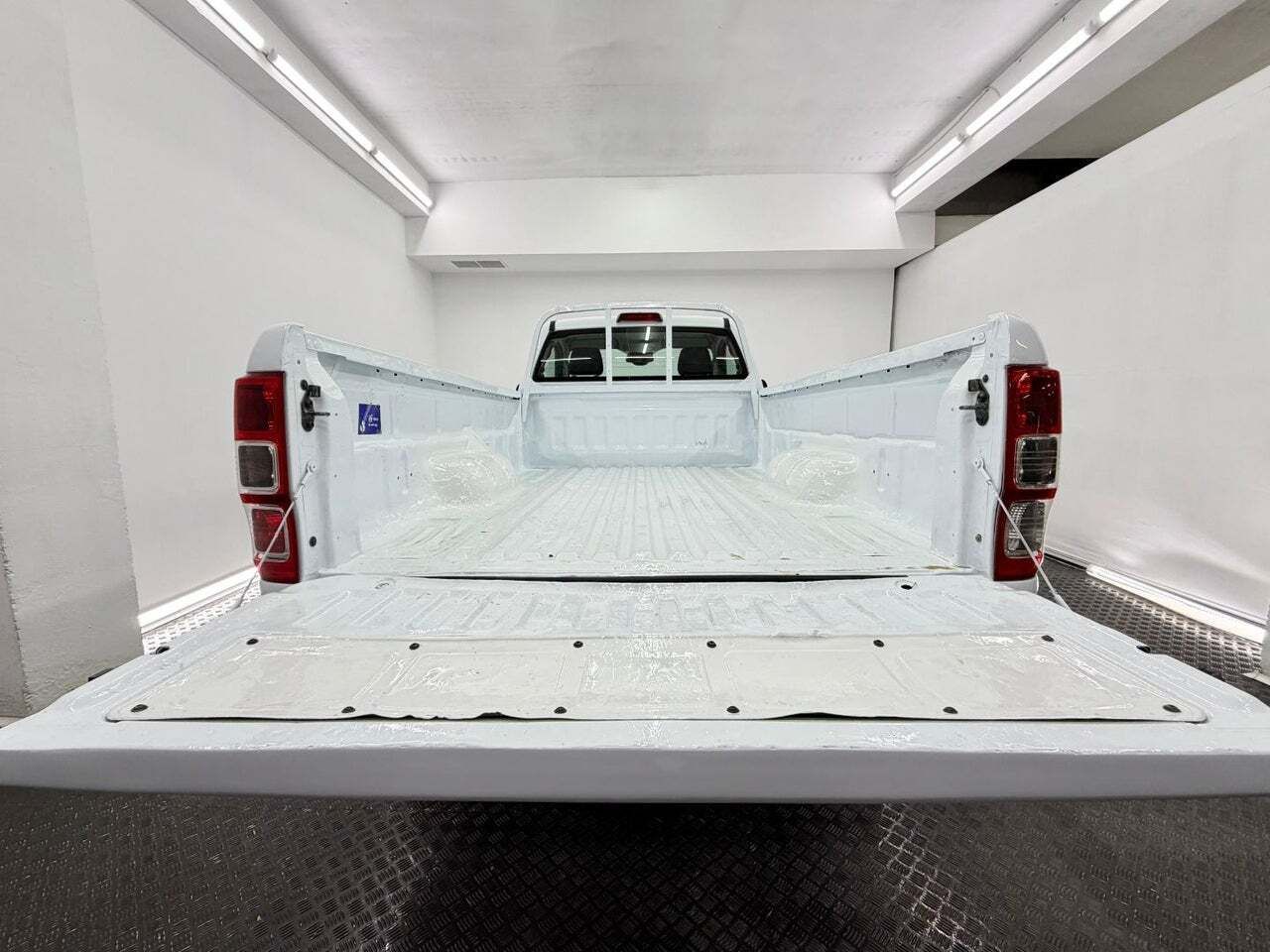 Ford Ranger 2.2 TDCi 118kW 4x4 Cab. Sencilla XL SS  - Foto 26