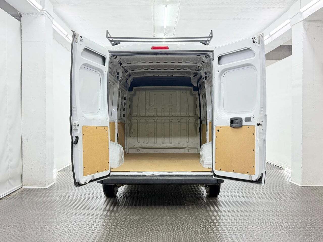 Citroën Jumper BlueHDi 103KW 140CV Furgon 35L2H2  - Foto 30