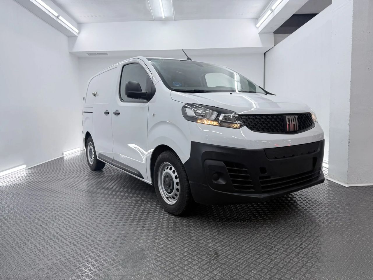 Fiat Scudo FIAT SCUDO BATERÍA 50 kWh Standard 136 cv - Foto 3