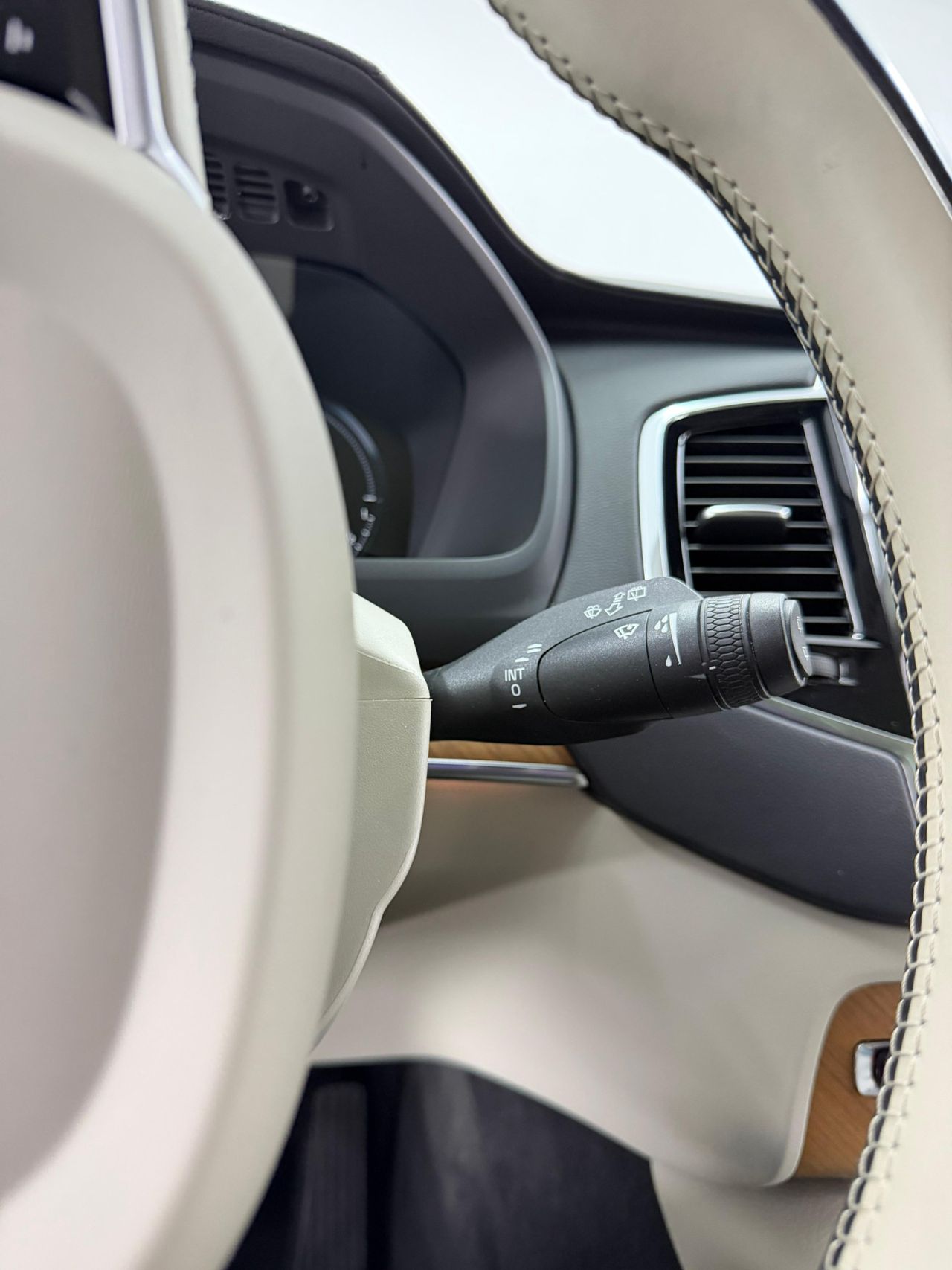 Volvo XC90 VOLVO XC90 2.0 T8 AWD RECHARGE AUTO 390cv - Foto 15