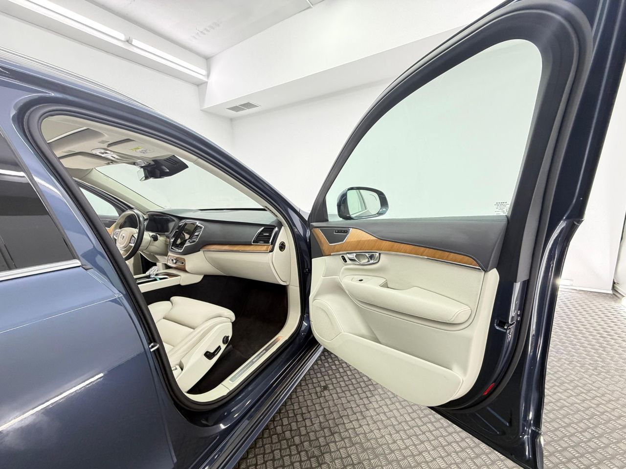 Volvo XC90 VOLVO XC90 2.0 T8 AWD RECHARGE AUTO 390cv - Foto 42