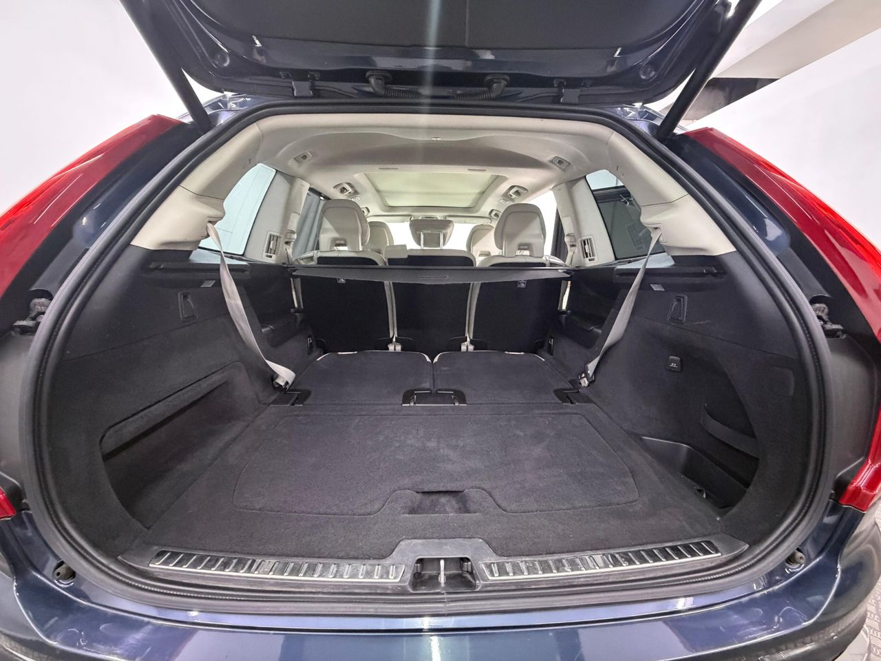 Volvo XC90 VOLVO XC90 2.0 T8 AWD RECHARGE AUTO 390cv - Foto 39