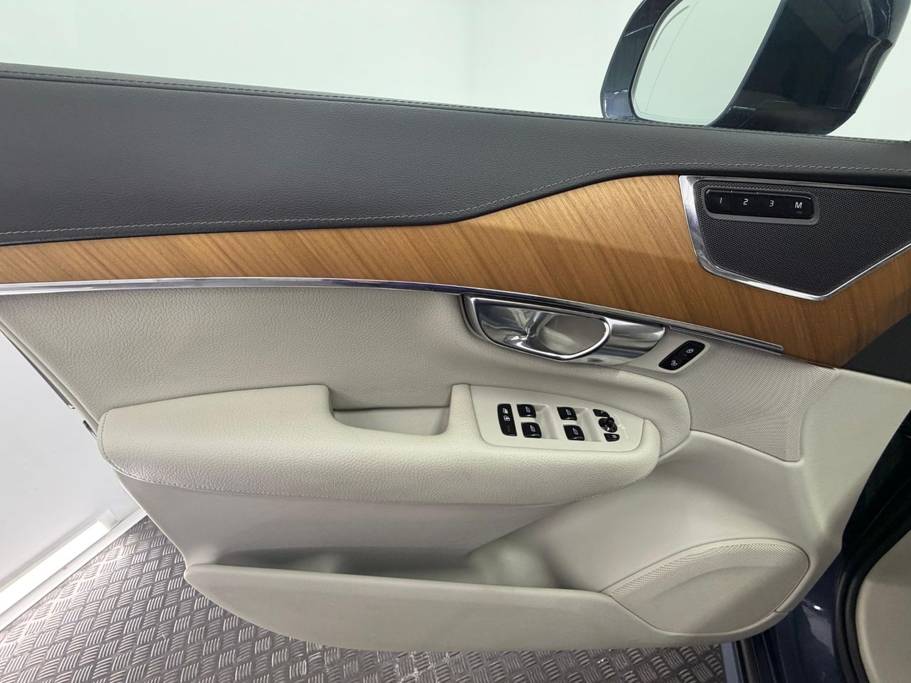 Volvo XC90 VOLVO XC90 2.0 T8 AWD RECHARGE AUTO 390cv - Foto 35