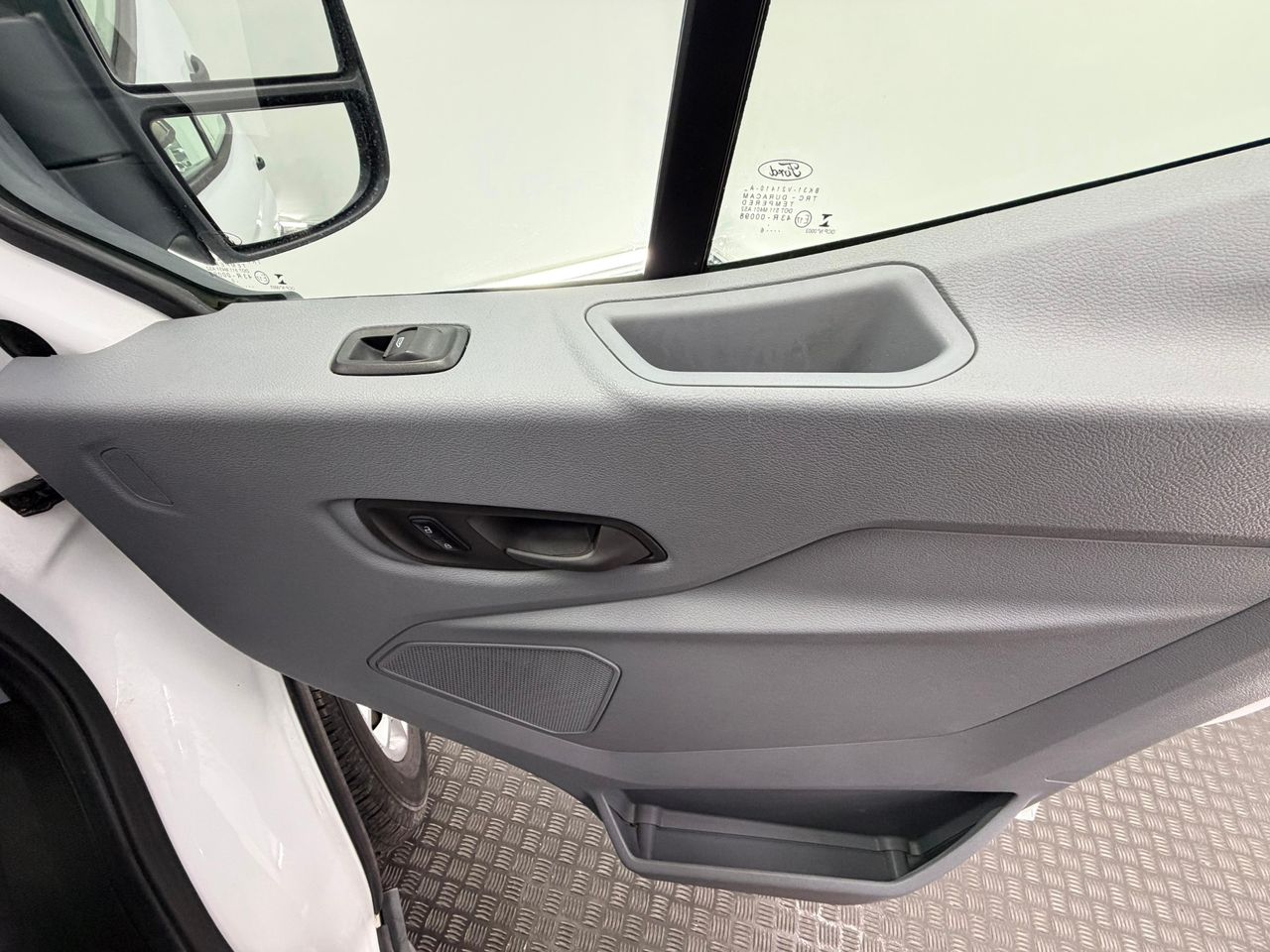 Ford Transit Custom FORD TRANSIT CUSTOM 2.0 TDCI 96 KW 280 AMBI DCIV SWB (130cv) - Foto 30