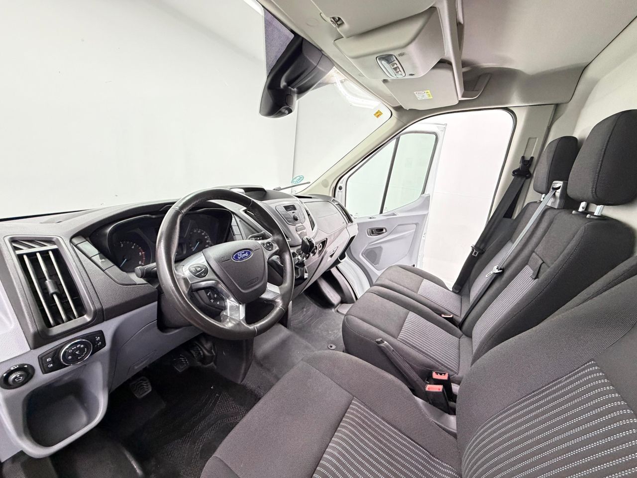 Ford Transit Custom FORD TRANSIT CUSTOM 2.0 TDCI 96 KW 280 AMBI DCIV SWB (130cv) - Foto 13