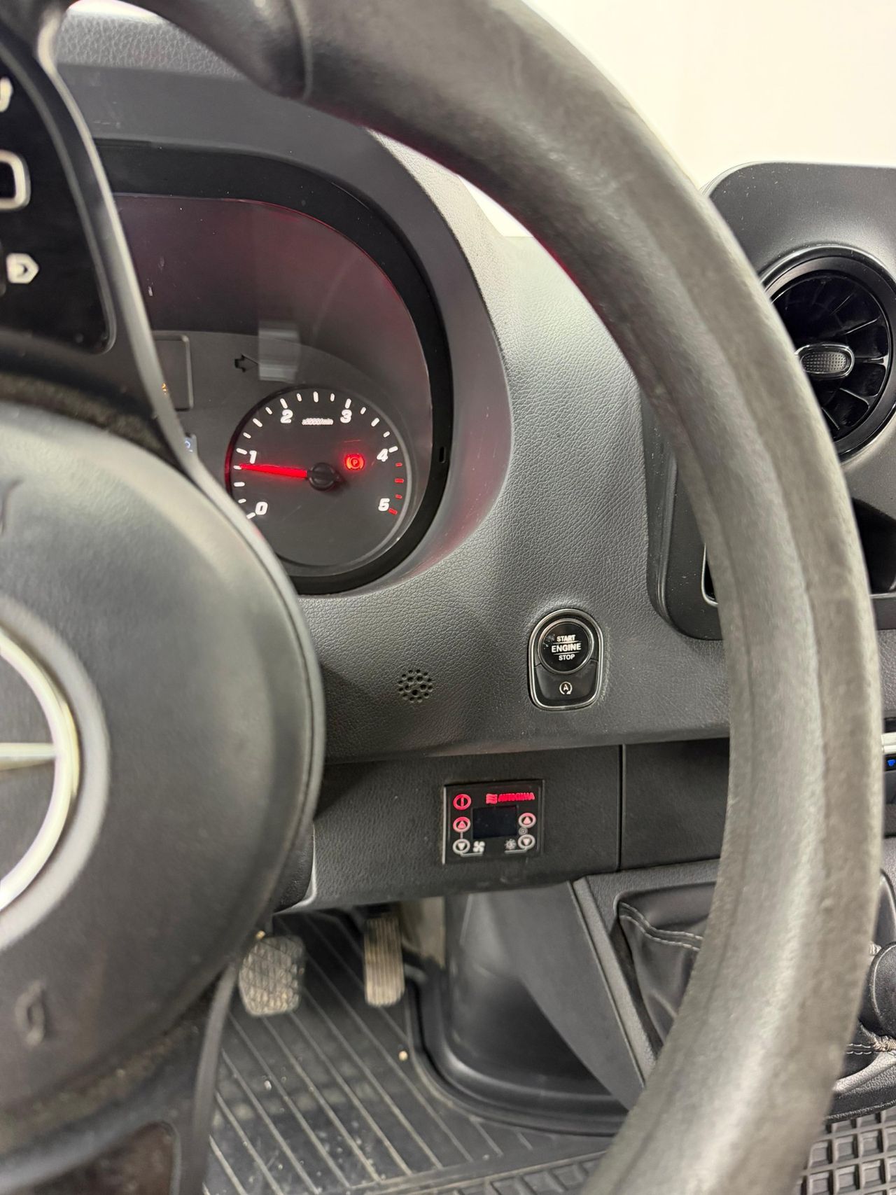 Mercedes Sprinter MERCEDES SPRINTER 211 CDI CORTO 3.0T T.115CV - Foto 17