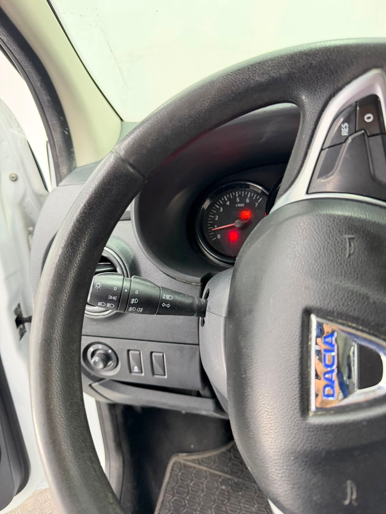 Dacia Dokker 1.6 SCE GLP (98cv) 5 plazas glp - Foto 19