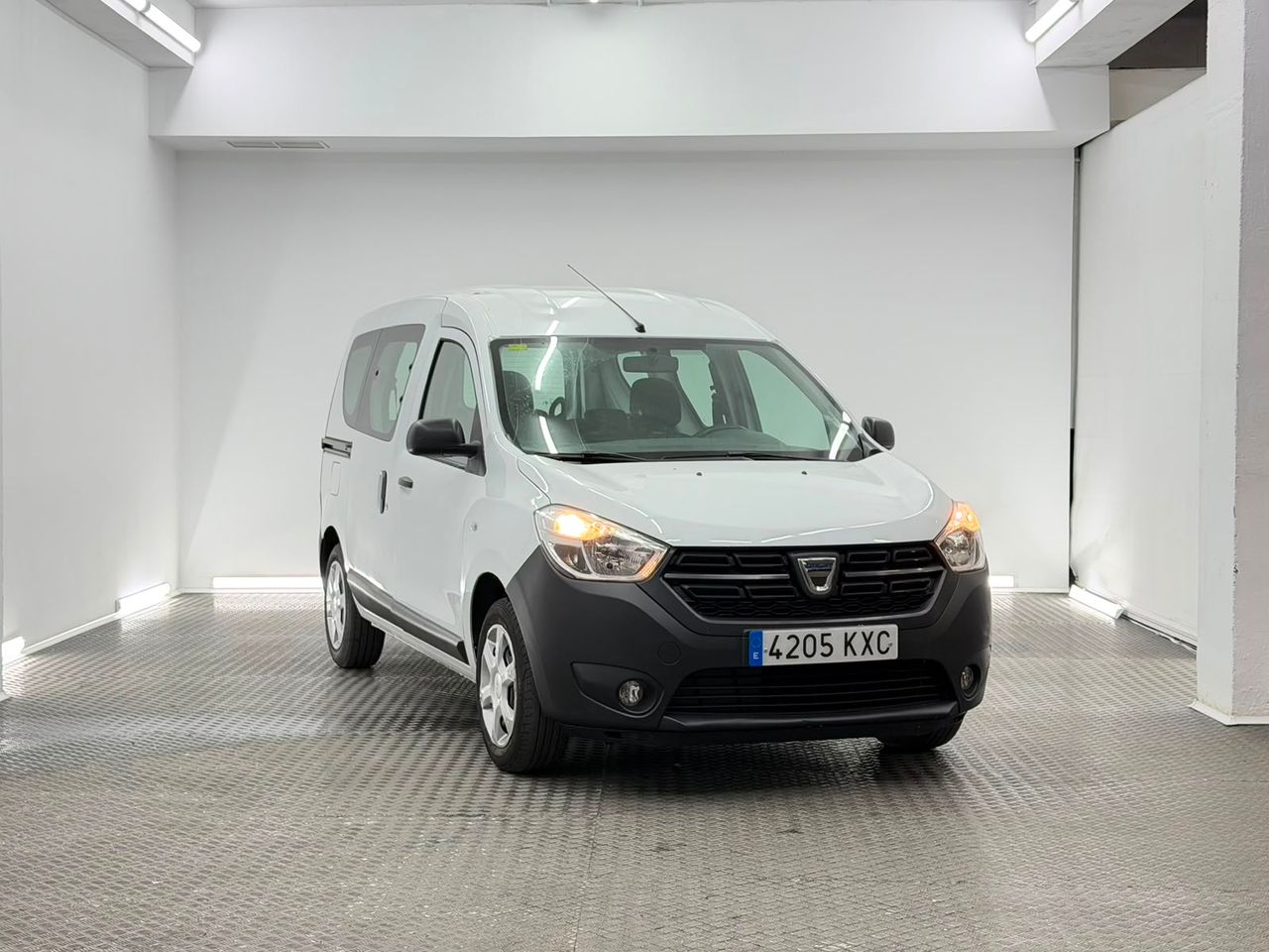 Dacia Dokker 1.6 SCE GLP (98cv) 5 plazas glp - Foto 3