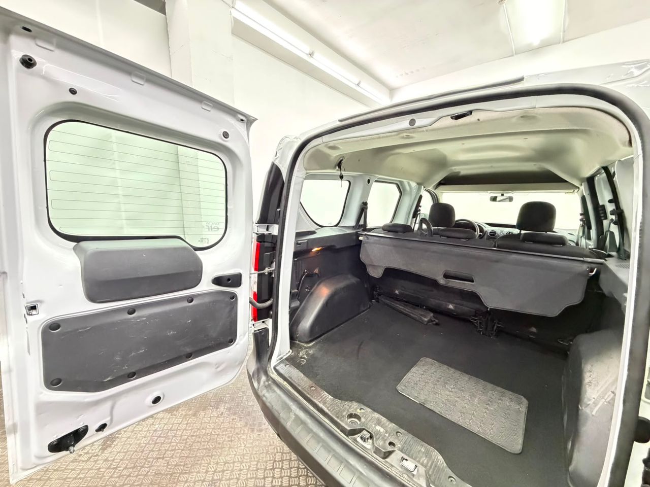 Dacia Dokker 1.6 SCE GLP (98cv) 5 plazas glp - Foto 28