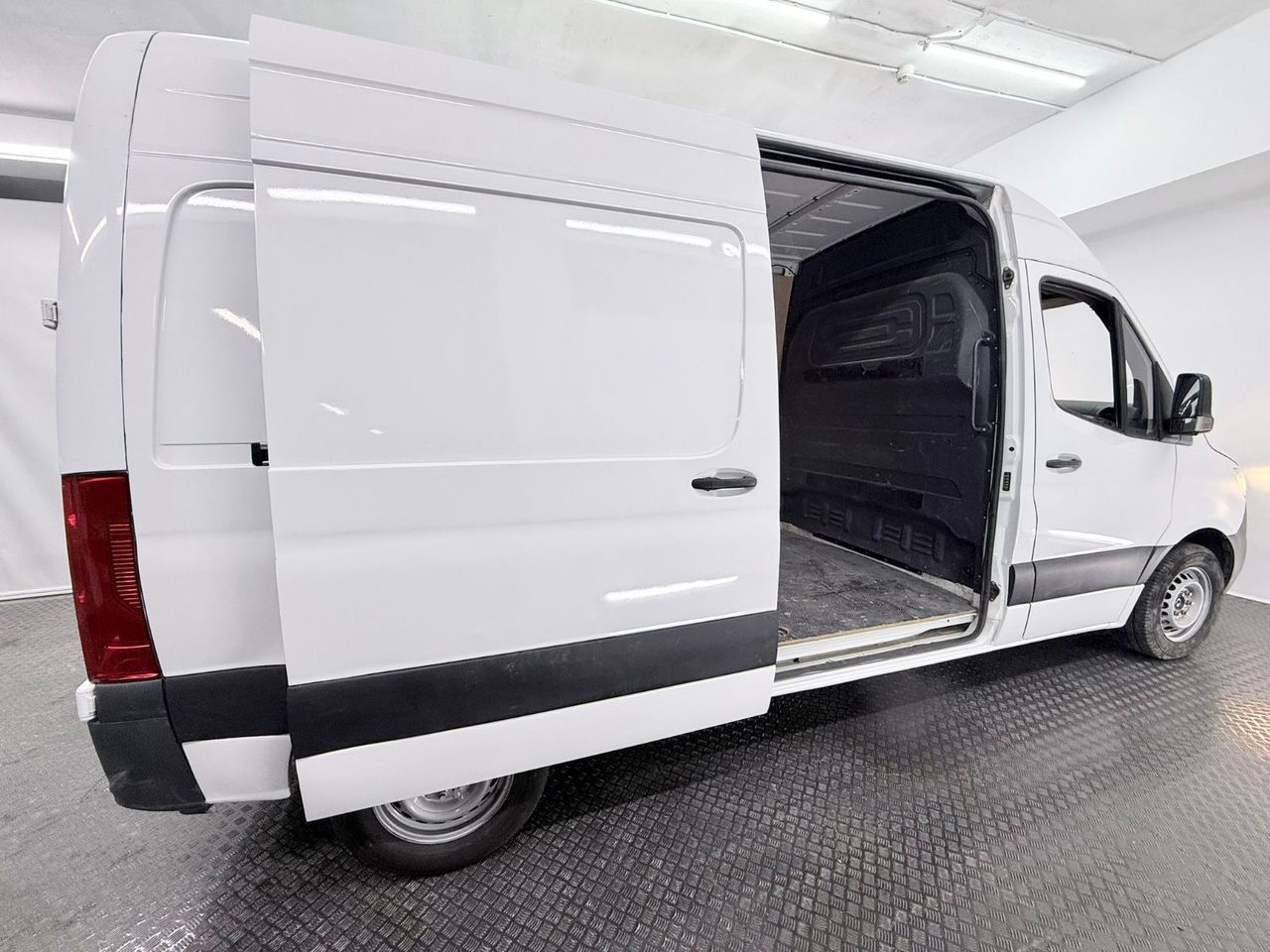 Mercedes Sprinter 211 CDI CORTO 2.2 115cv L2H2 - Foto 25