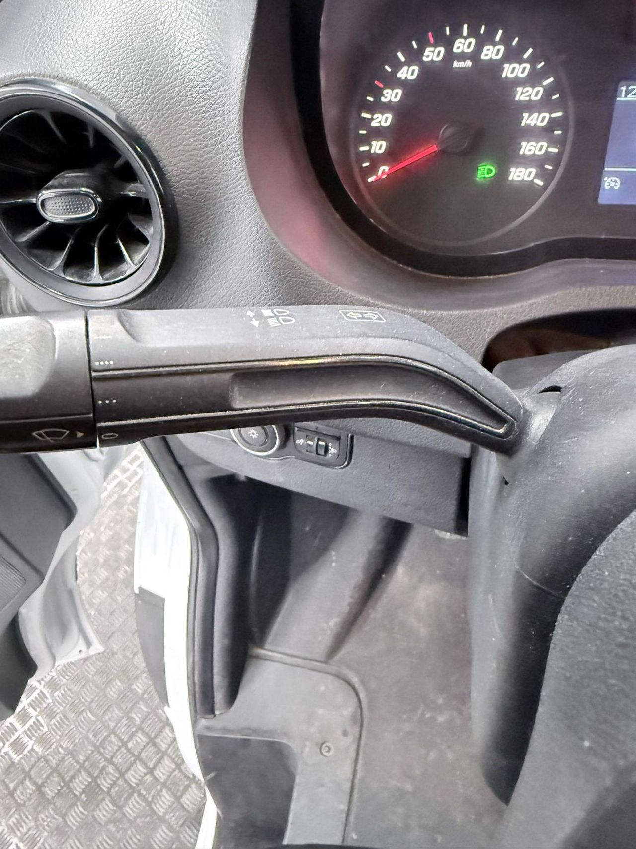 Mercedes Sprinter 211 CDI CORTO 2.2 115cv L2H2 - Foto 14