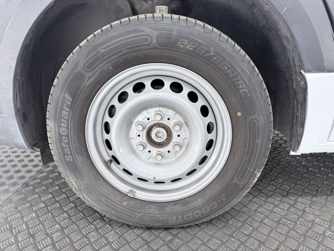 Mercedes Sprinter 211 CDI CORTO 2.2 115cv L2H2 - Foto 32