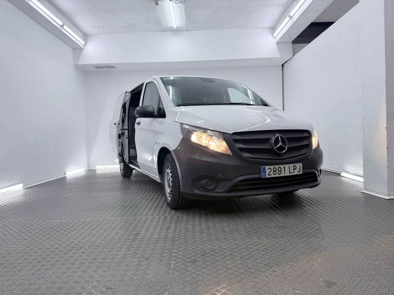 Mercedes Vito 110 CDI TD LARGO 2.2 (115cv) L2H1 - Foto 3