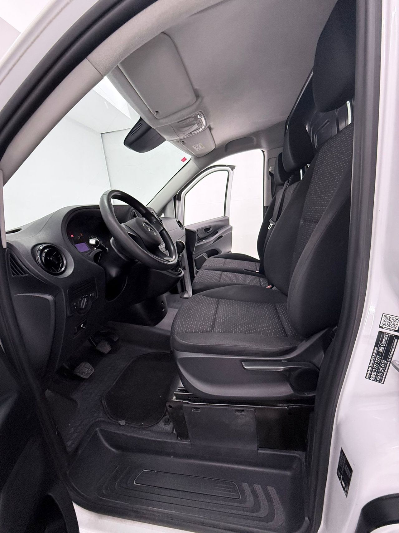 Mercedes Vito 110 CDI TD LARGO 2.2 (115cv) L2H1 - Foto 10
