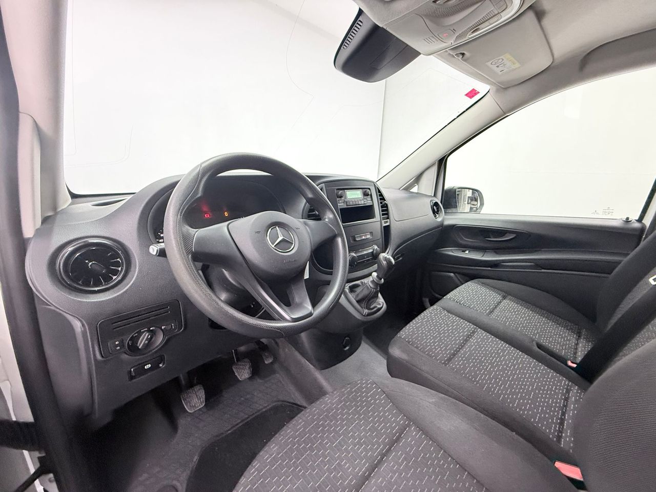 Mercedes Vito 110 CDI TD LARGO 2.2 (115cv) L2H1 - Foto 11