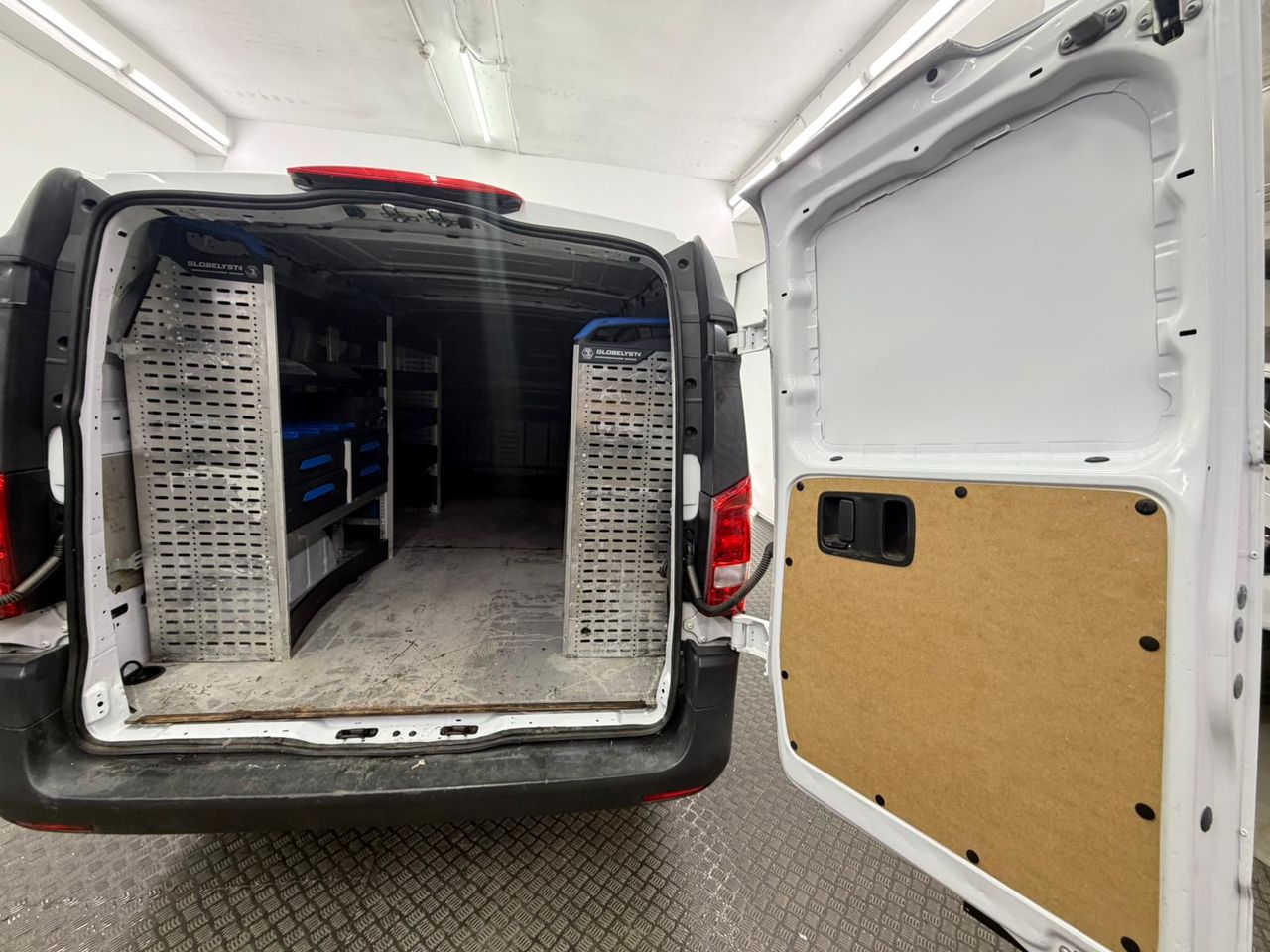 Mercedes Vito 110 CDI TD LARGO 2.2 (115cv) L2H1 - Foto 29
