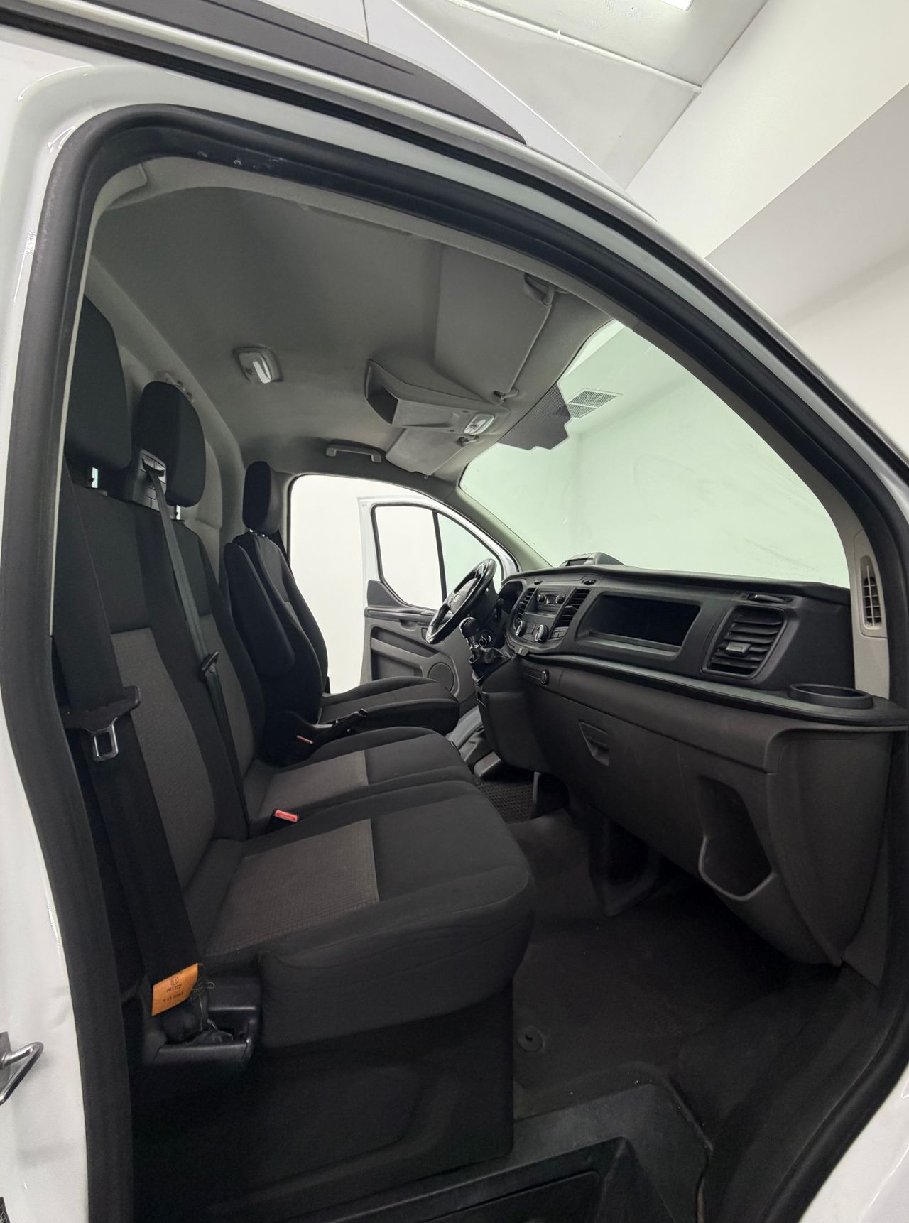 Ford Transit Custom 2.0 TDCI 77 KW 320 AMBIENCE KOMBI SWB (105cv) L1H1 9 plazas - Foto 12