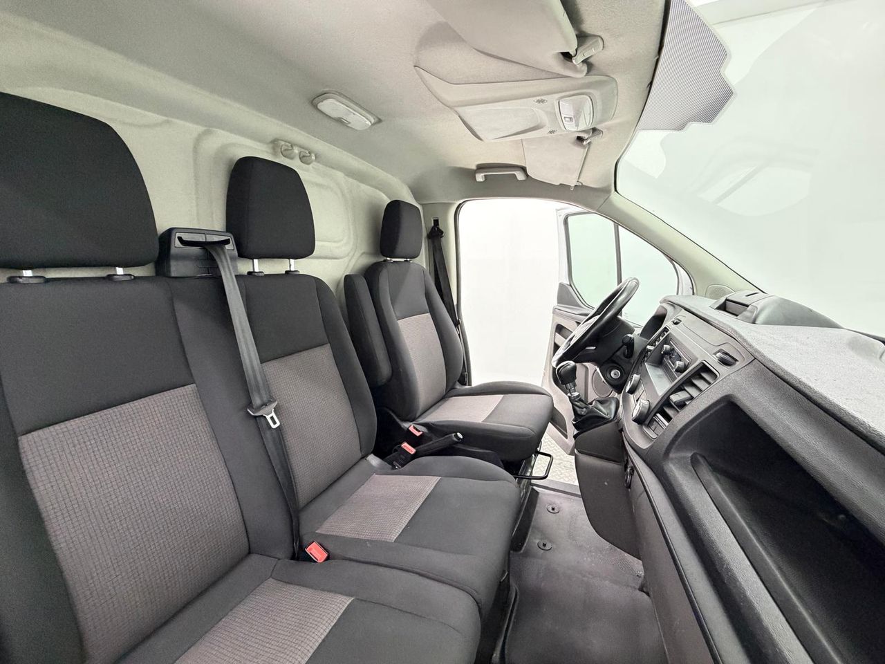 Ford Transit Custom 2.0 TDCI 96 KW 340 AMBIENCE VAN LWB 130cv) L2H2 - Foto 12