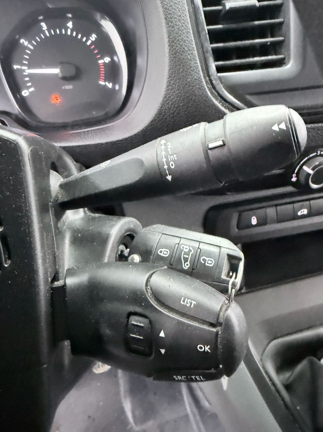 Peugeot Expert 1.5 BLUE HDI 100 S&S M CONTROL (102cv) L1H1 - Foto 16