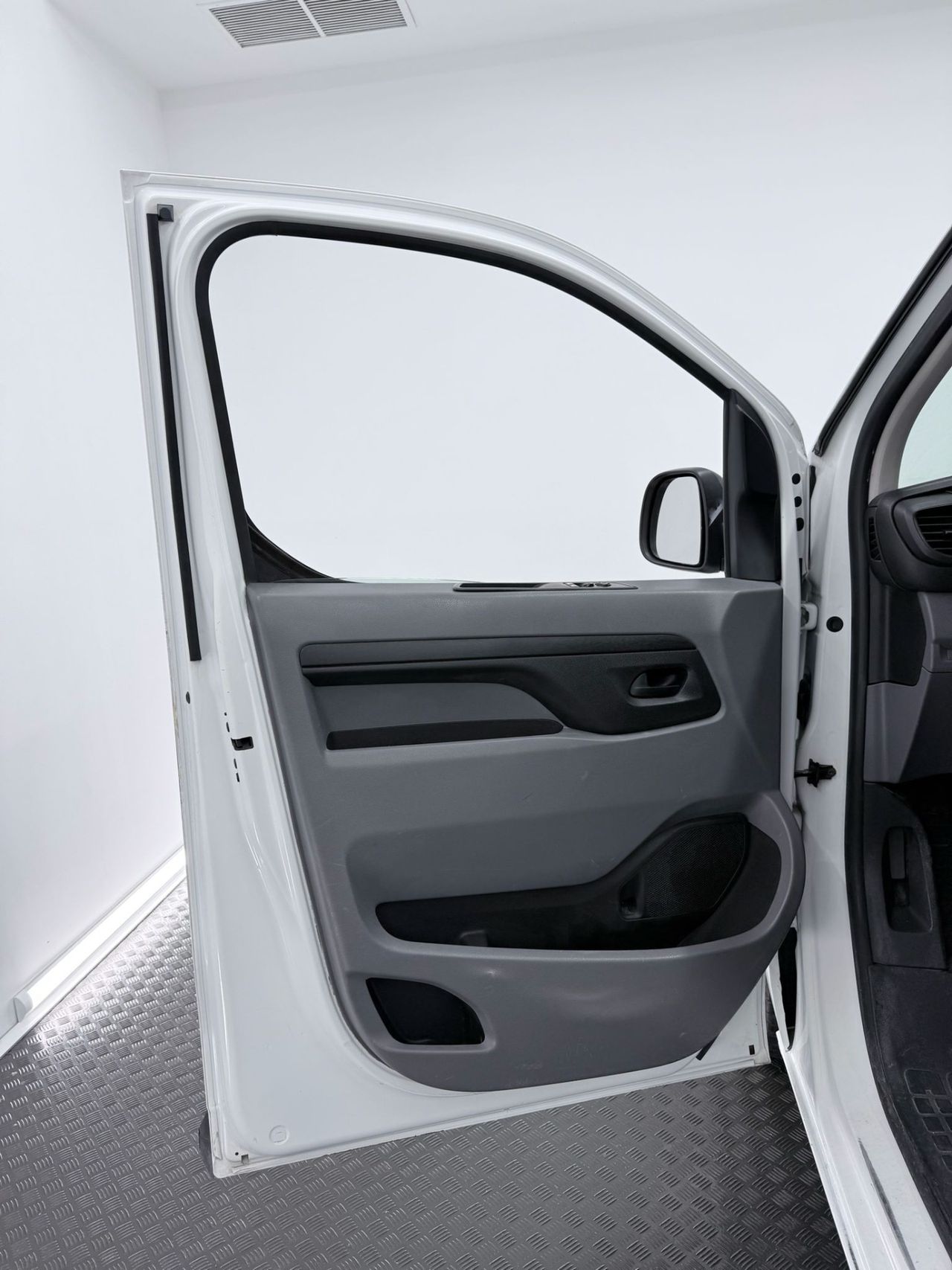 Peugeot Expert 1.5 BLUE HDI 100 S&S M CONTROL (102cv) L1H1 - Foto 34