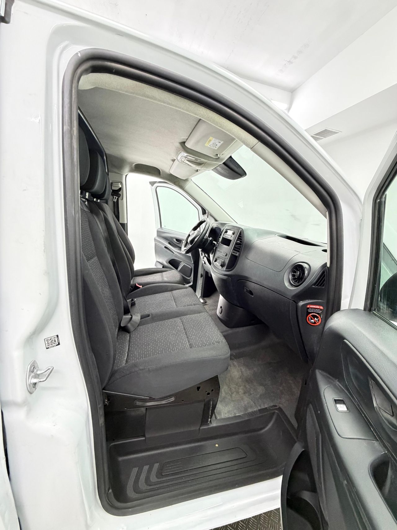 Mercedes Vito 111 e-VITO 85KW (116cv). FURGON LARGO 41kw/h L2H1 - Foto 11