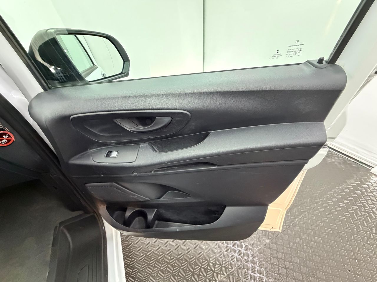 Mercedes Vito 111 e-VITO 85KW (116cv). FURGON LARGO 41kw/h L2H1 - Foto 27