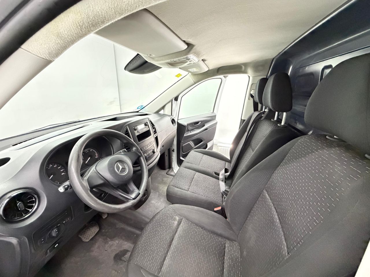 Mercedes Vito 111 e-VITO 85KW (116cv). FURGON LARGO 41kw/h L2H1 - Foto 12