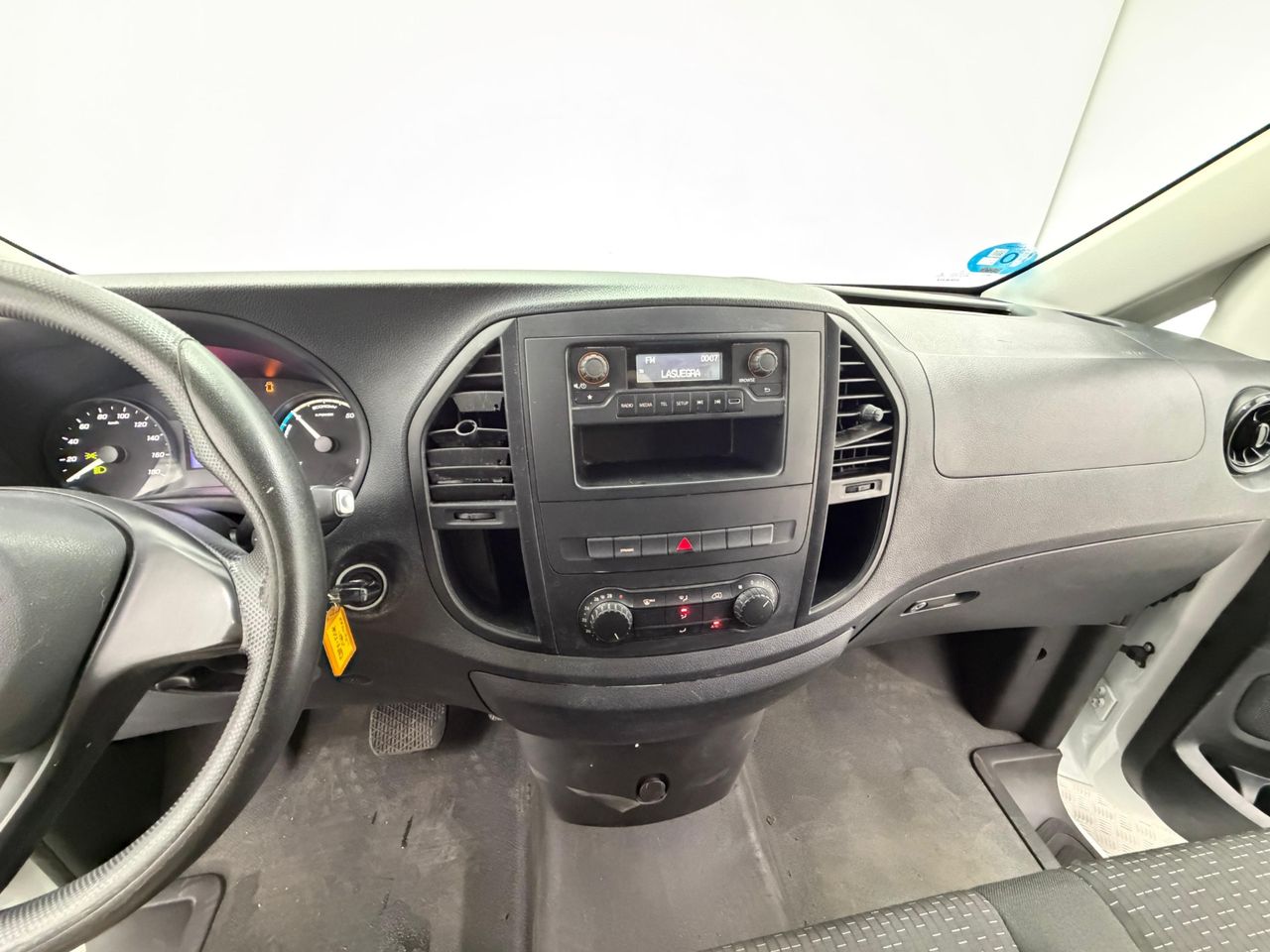Mercedes Vito 111 e-VITO 85KW (116cv). FURGON LARGO 41kw/h L2H1 - Foto 17