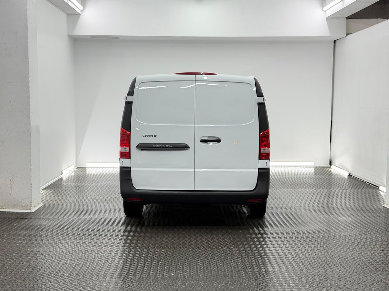 Mercedes Vito 111 e-VITO 85KW (116cv). FURGON LARGO 41kw/h L2H1 - Foto 9